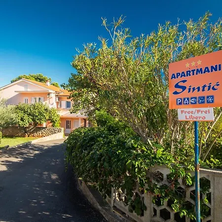 2-bedroom Krk - Near Krk Beaches & Town! *