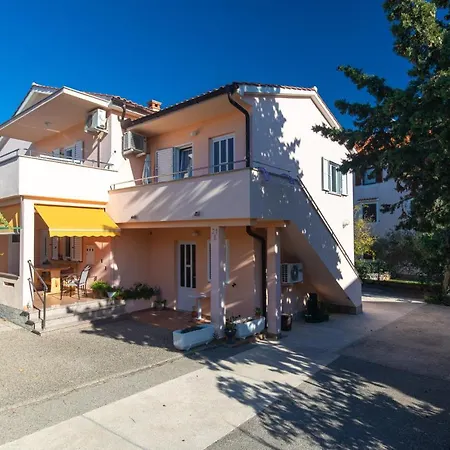 2-bedroom Krk - Near Krk Beaches & Town!