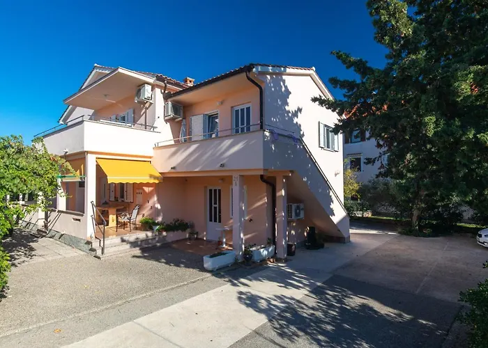 2-bedroom Krk - Near Krk Beaches & Town!
